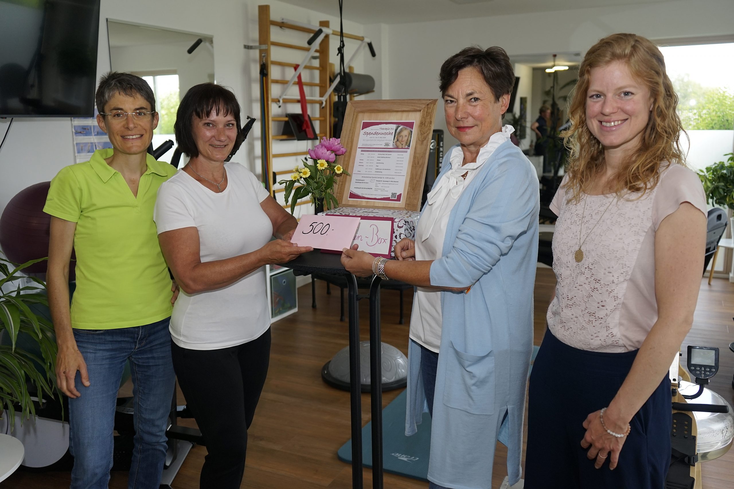 Übergabe Spende __Spendewoche therapie-in___DSC7651 Übergabe Spende __Spendewoche therapie-in___DSC7651